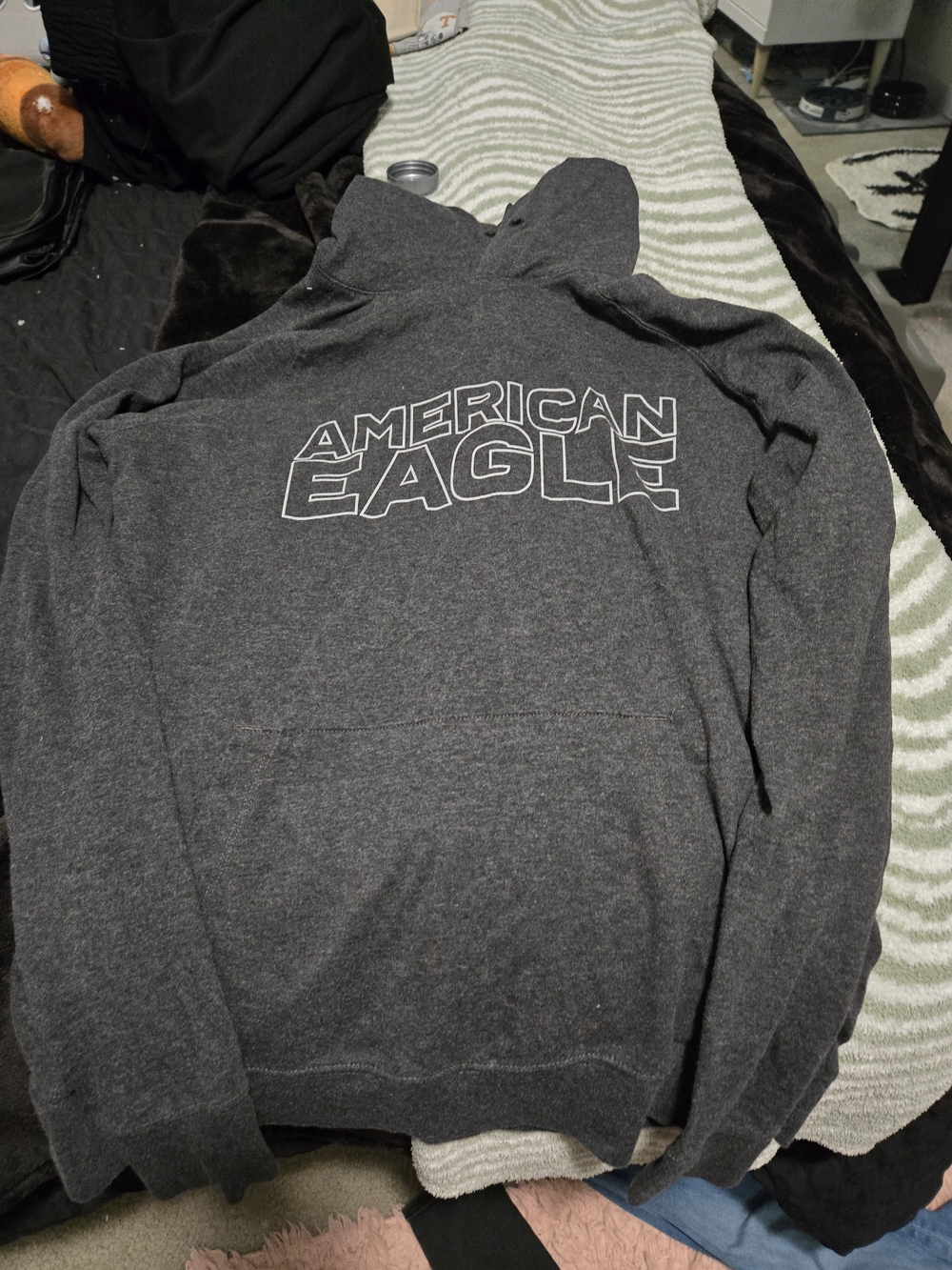 American Eagle Outfitters Charcoal Gray Graphic Pullover Hoodie